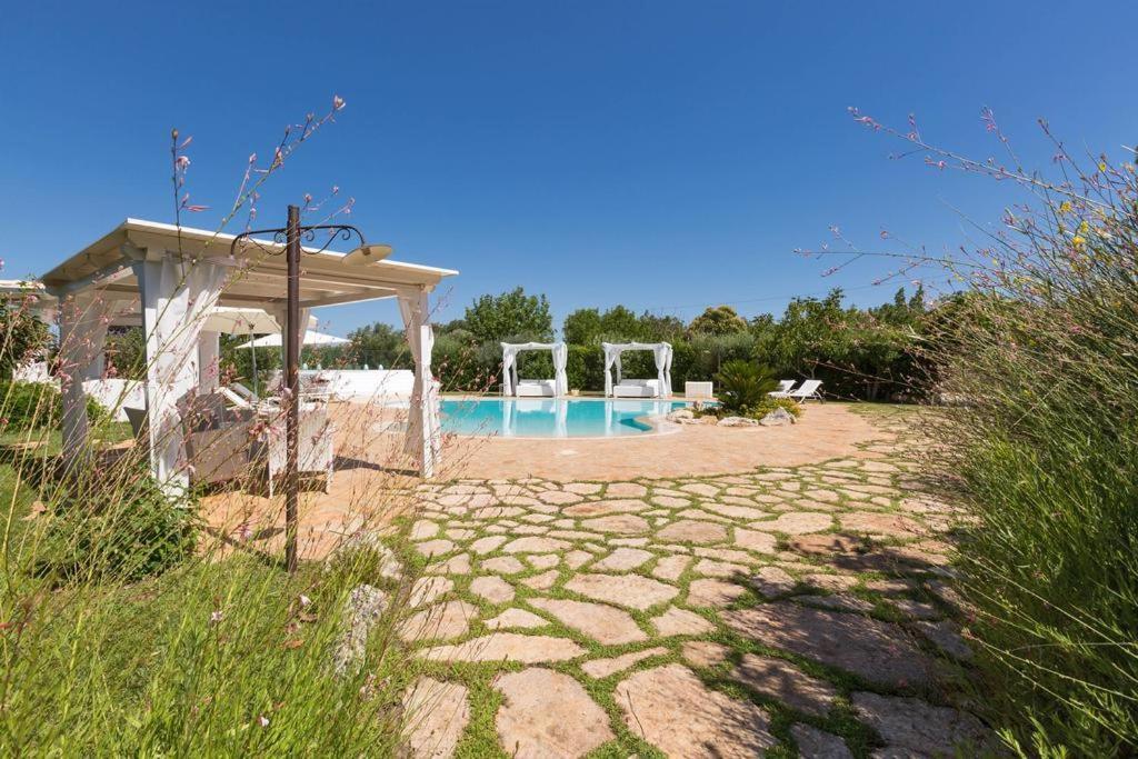 Trullo Dei Messapi Apartment Ceglie Messapica Luaran gambar