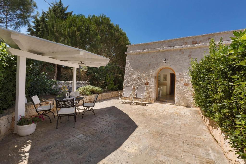 Trullo Dei Messapi Apartment Ceglie Messapica Luaran gambar