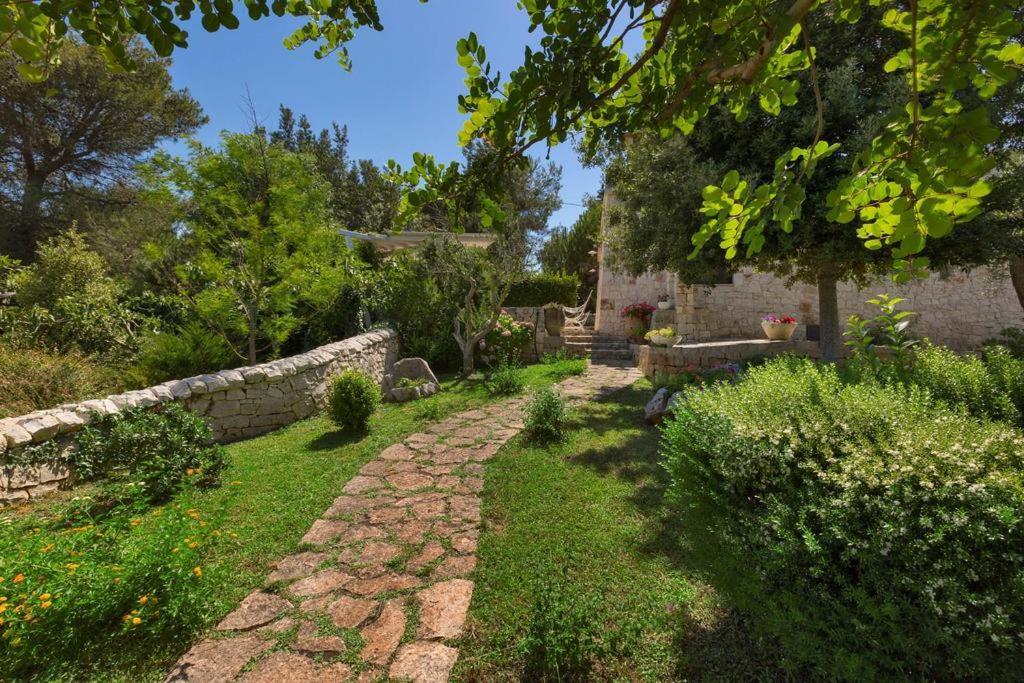 Trullo Dei Messapi Apartment Ceglie Messapica Luaran gambar